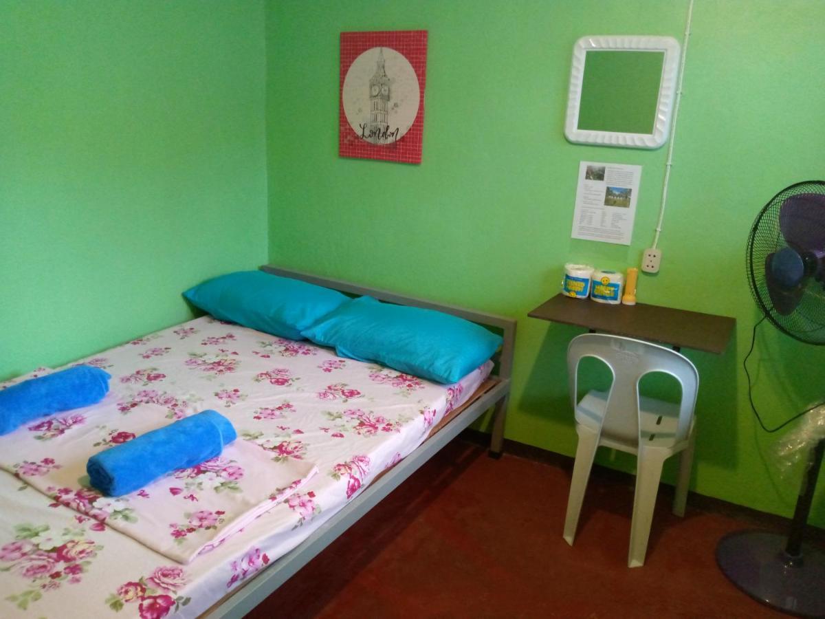 Junjals Backpackers Chalet Bohol ภายนอก รูปภาพ