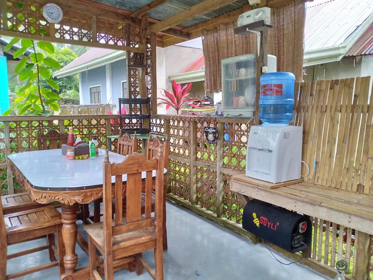 Junjals Backpackers Chalet Bohol ภายนอก รูปภาพ